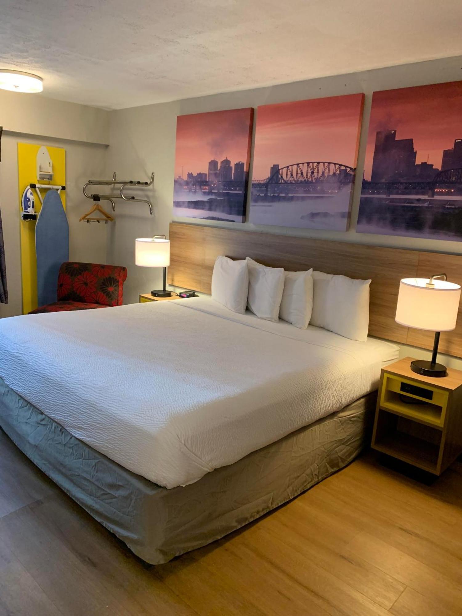 Days Inn By Wyndham Louisville Airport Fair And Expo Center Kültér fotó